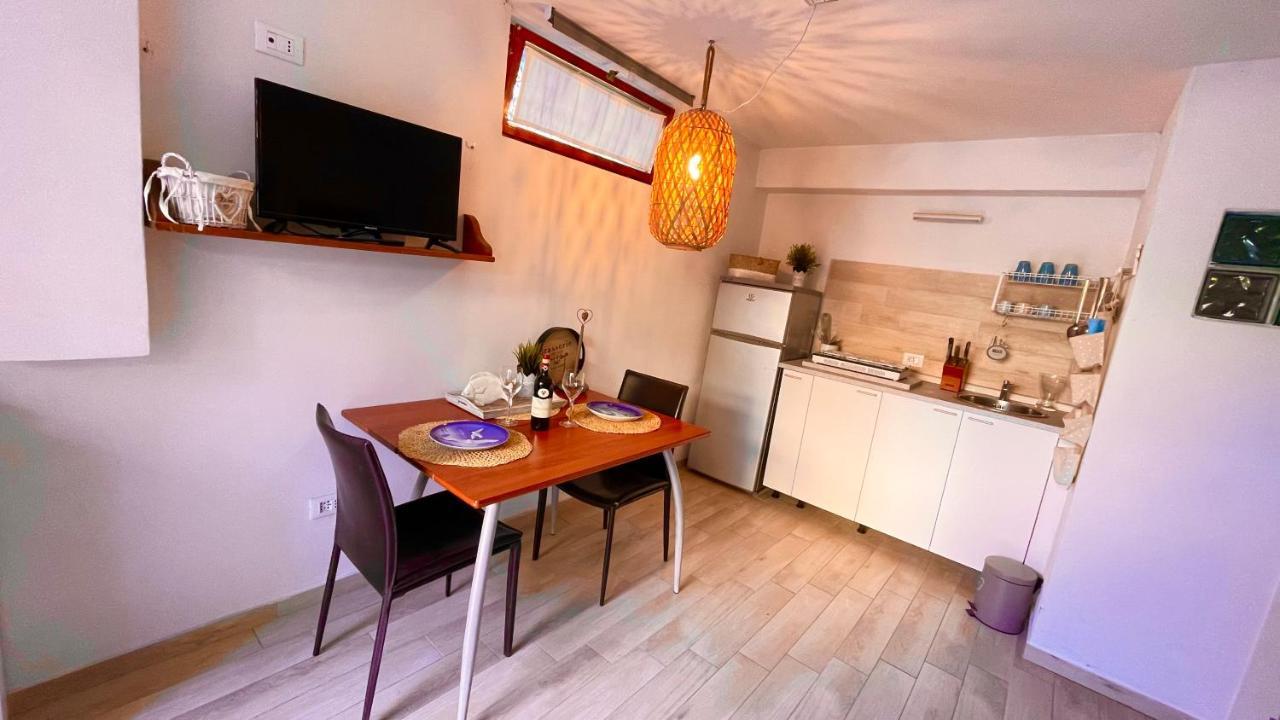 Suite Follonica Beach Buitenkant foto